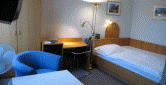 hotel
                  apartments pension schnbrunn wien einzelzimmer
                  kleines doppelzimmer lage hof ruhig innen leise grn